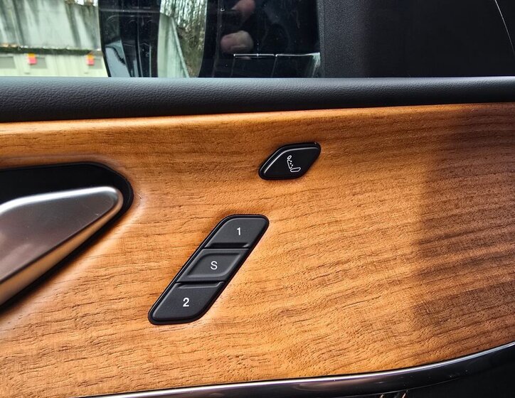 Jeep Grand Cherokee 12