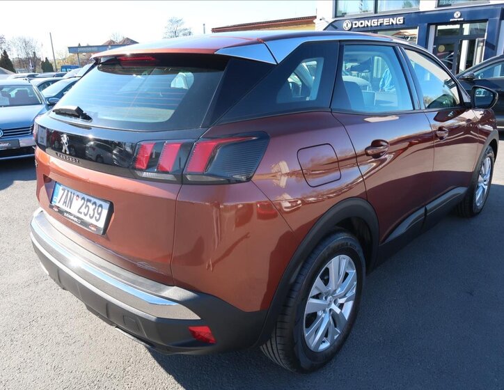 Peugeot 3008 SUV / Terénní 1,2 l 96 kw