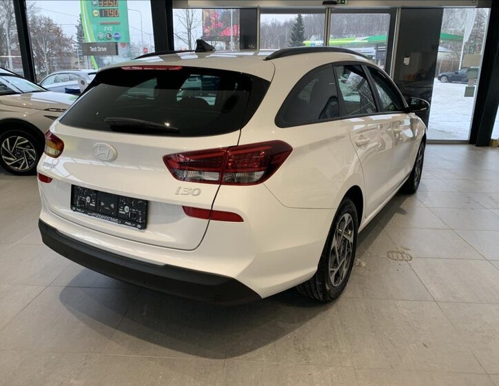 Hyundai i30 Kombi 1,5 l 70 kw