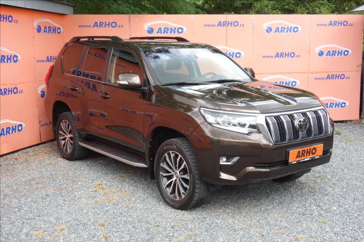 Toyota Land Cruiser SUV / Terénní 2,8 l 130 kw