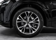 Audi Q8 SUV / Terénní 3,0 l 210 kw