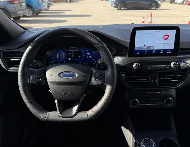 Ford Kuga SUV 2,5 l 140 kw