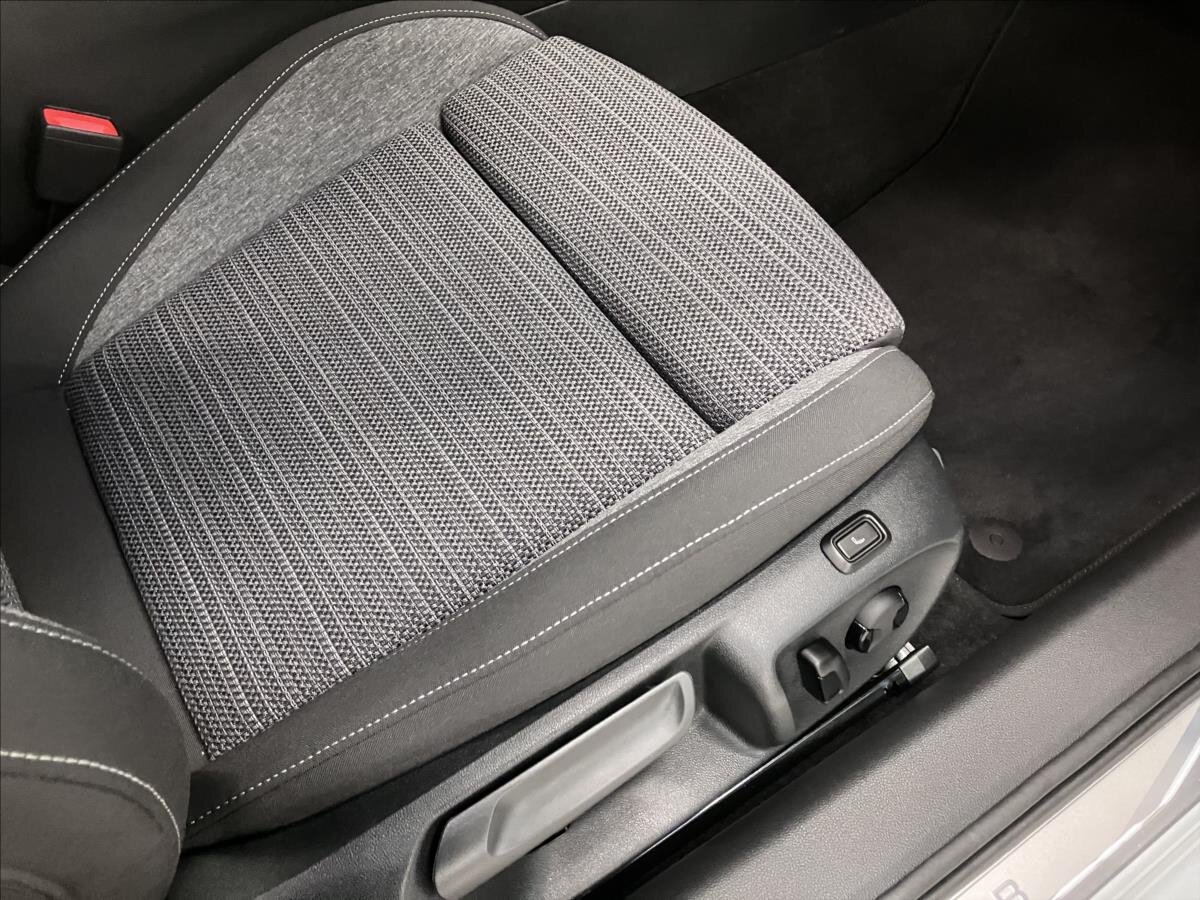 Škoda Superb Kombi 2,0 l 110 kw