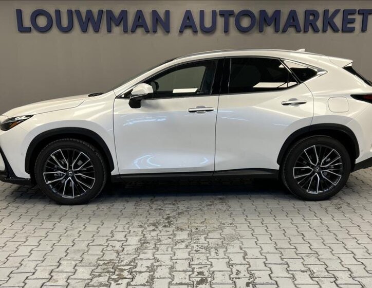 Lexus NX 350h 3
