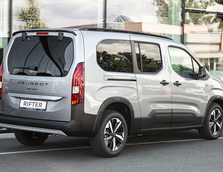Peugeot Rifter MPV 1,5 l 96 kw