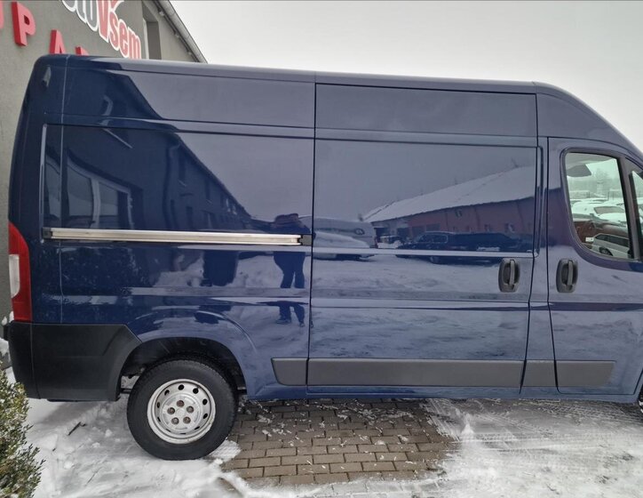 Fiat Ducato Skříň 3,0 l 100 kw