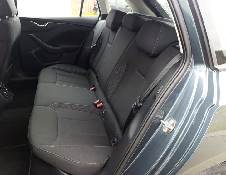 Škoda Scala Hatchback 1,6 l 85 kw