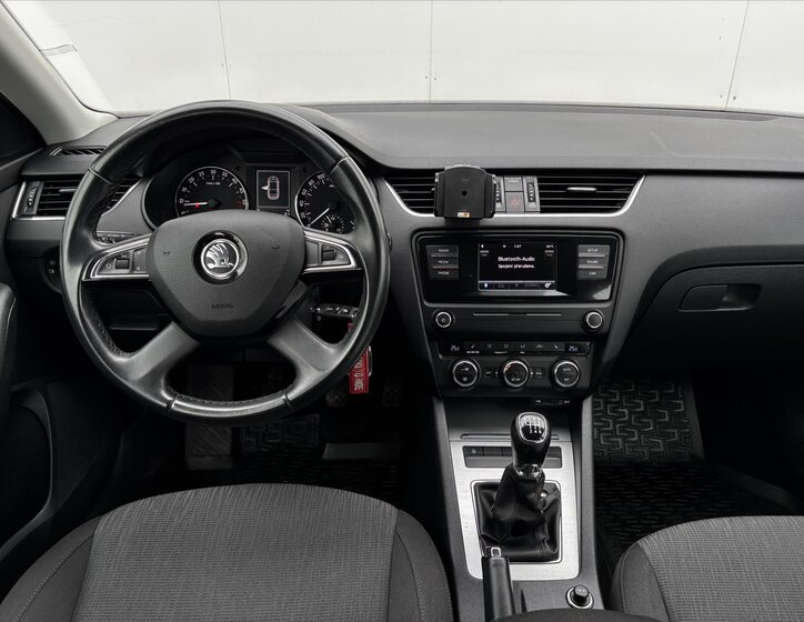 Škoda Octavia Liftback 2,0 l 110 kw