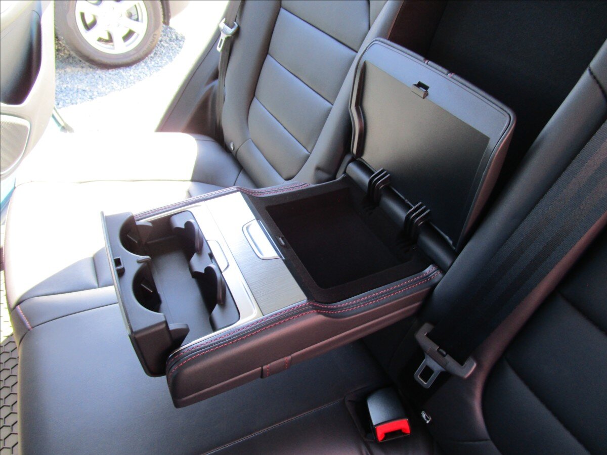 MG HS Hatchback 1,5 l 119 kw