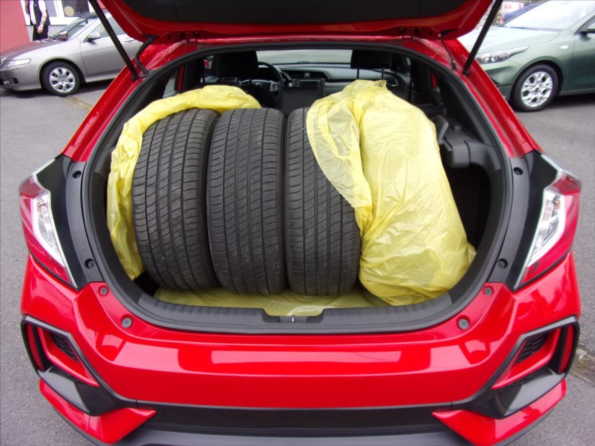 Honda Civic Hatchback 988,0 93 kw