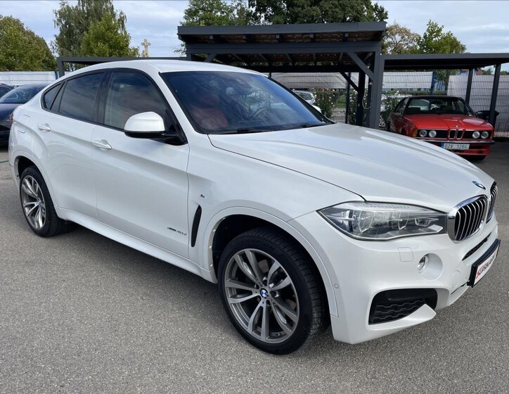 BMW X6 SUV 3,0 l 230 kw
