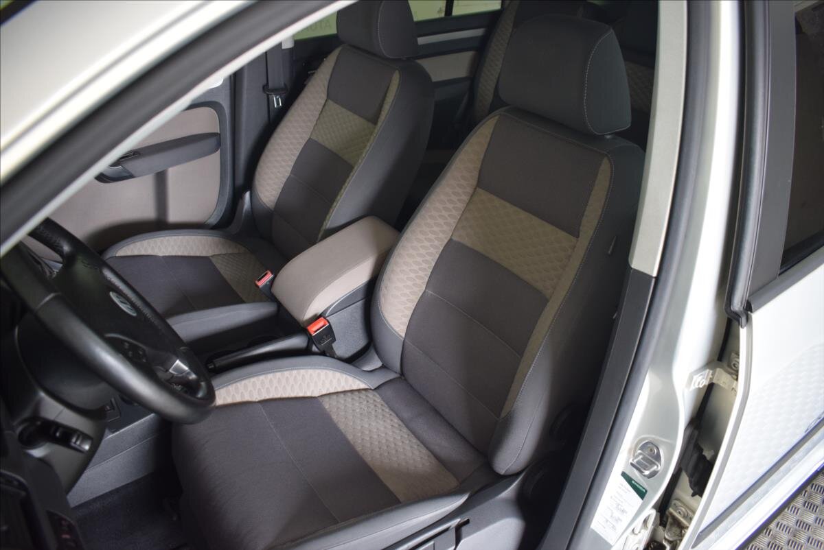 Volkswagen Touran MPV 1,4 l 103 kw