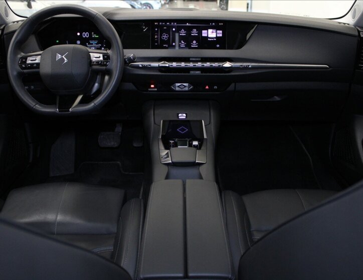 DS Automobiles DS4 SUV / Terénní 1,6 l 165 kw