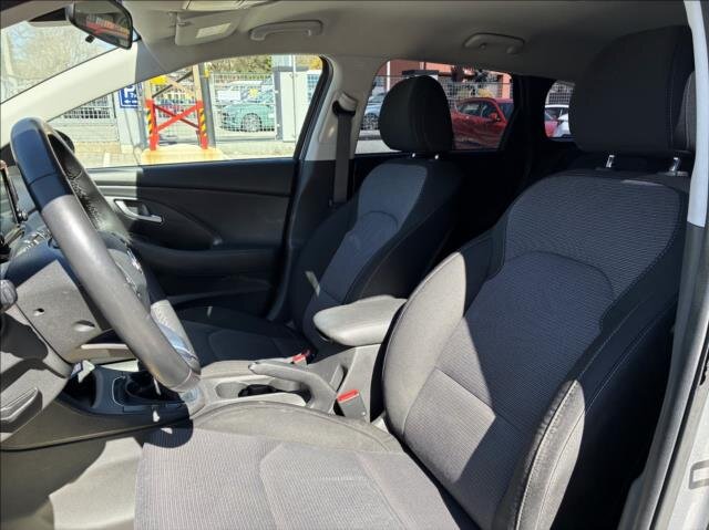 Hyundai i30 Kombi 998,0 88 kw