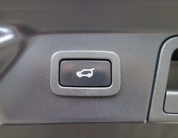 Land Rover Range Rover Velar 43