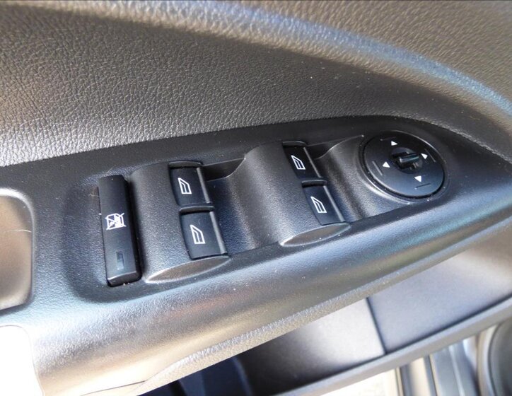 Ford Tourneo Connect MPV 1,5 l 88 kw