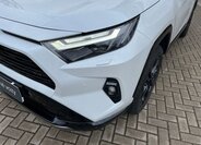 Toyota RAV4 SUV 2,5 l 131 kw