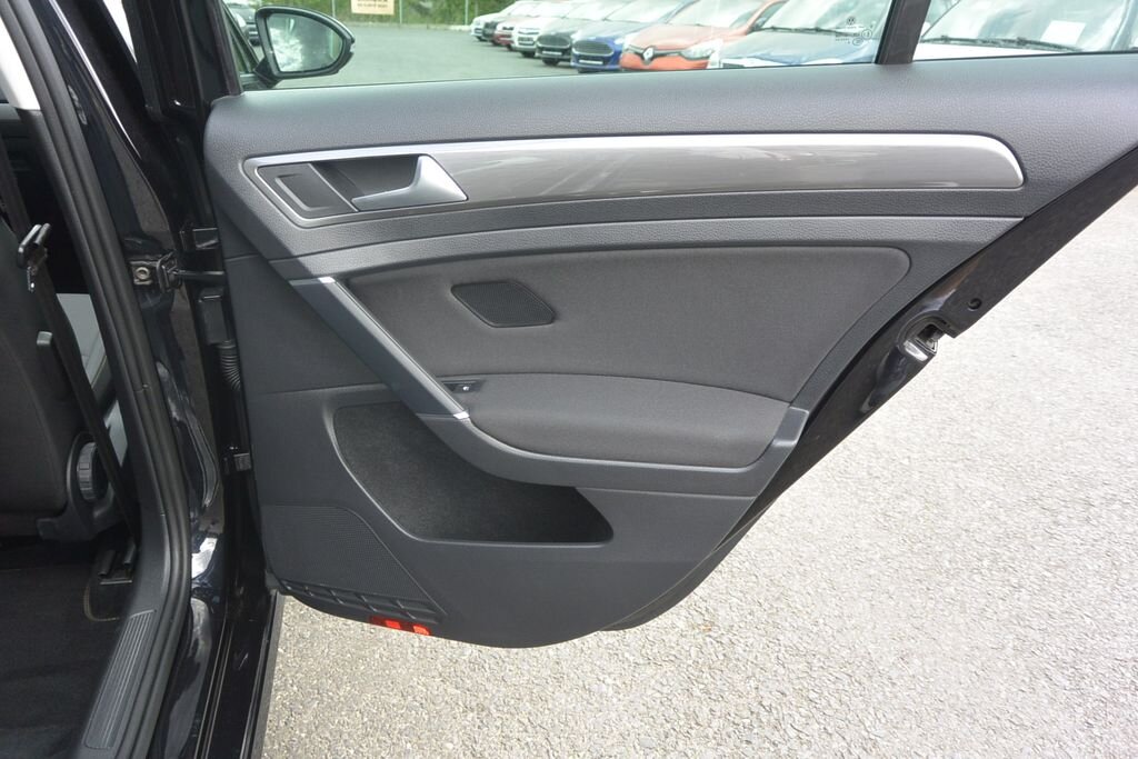 Volkswagen Golf Hatchback 1,2 l 63 kw