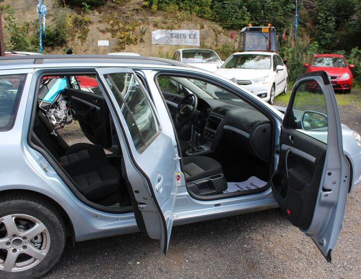 Škoda Octavia 12