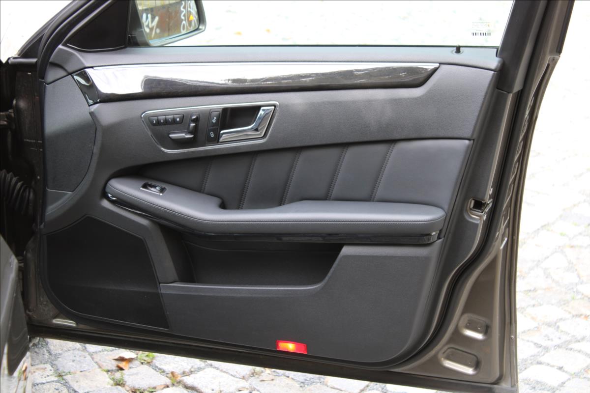 Mercedes-Benz Třídy E