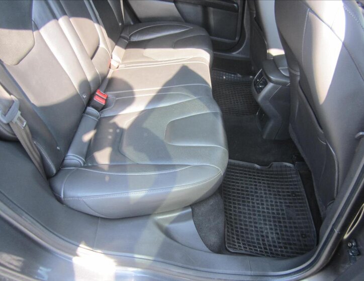 Ford Mondeo Kombi 2,0 l 110 kw