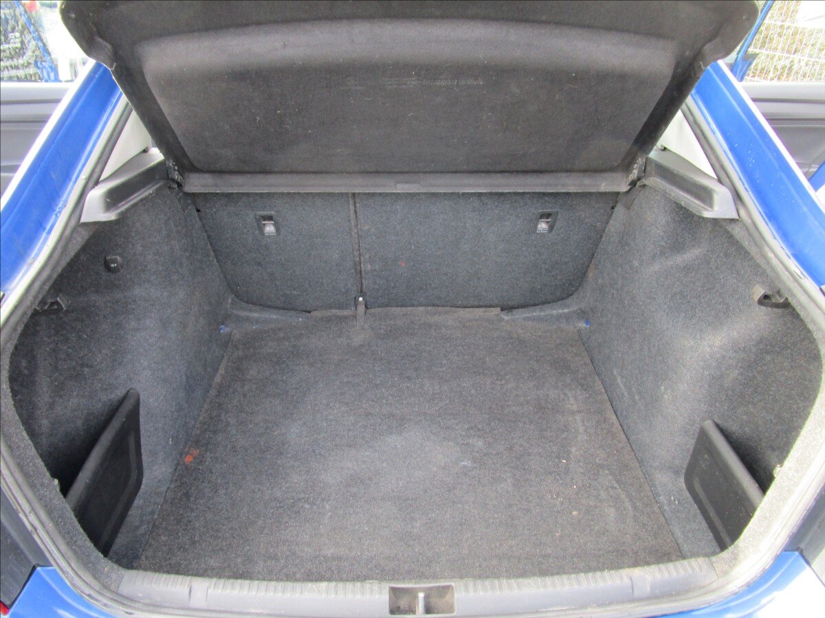 Škoda Rapid Sedan 999,0 70 kw