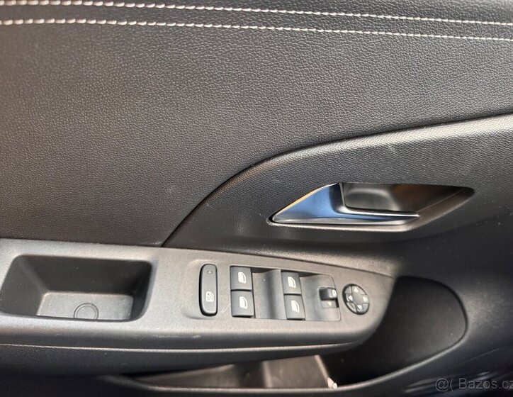 Opel Corsa Liftback 0,0 74 kw