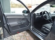 Volkswagen Golf Kombi 1,6 l 77 kw