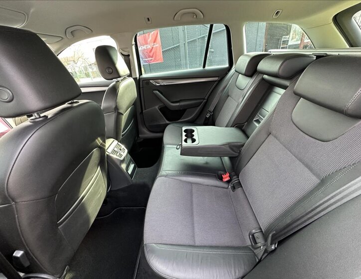 Škoda Octavia Kombi 2,0 l 110 kw