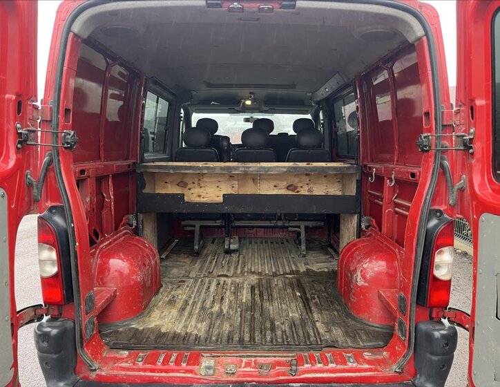 Renault Master Skříň 2,5 l 74 kw