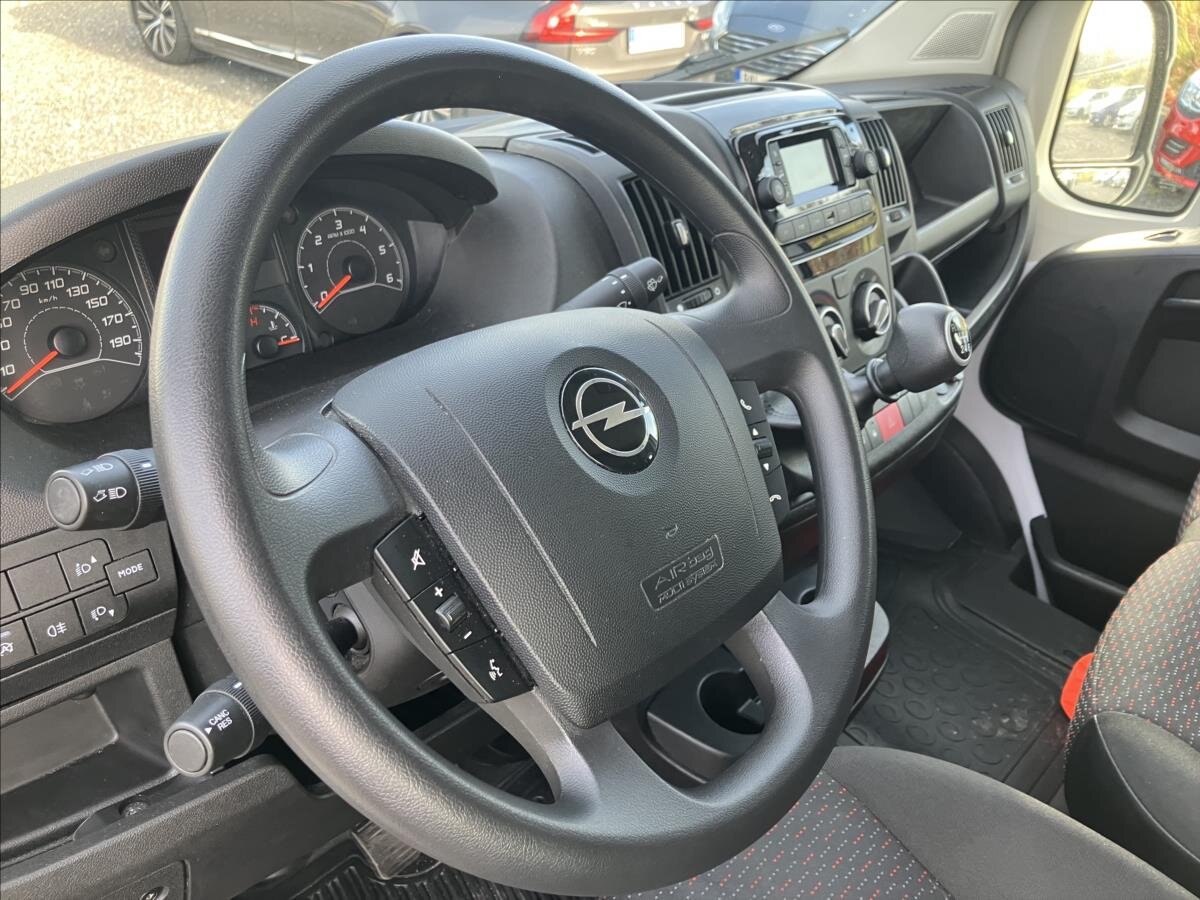 Opel Movano Skříň 2,2 l 103 kw