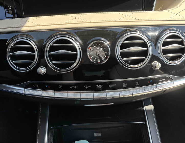 Mercedes-Benz Třídy S 16