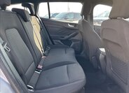 Ford Focus Kombi 999,0 92 kw