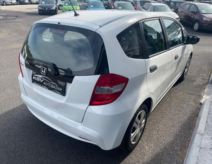 Honda Jazz Hatchback 1,2 l 66 kw