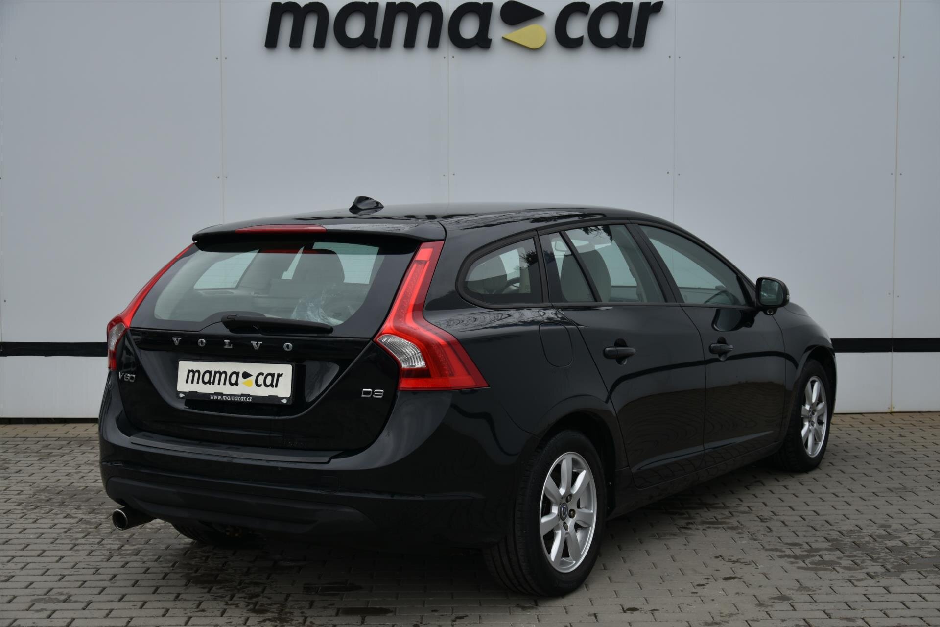 Volvo V60 Kombi 2,0 l 120 kw