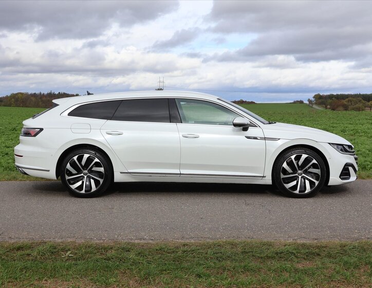 Volkswagen Arteon 8