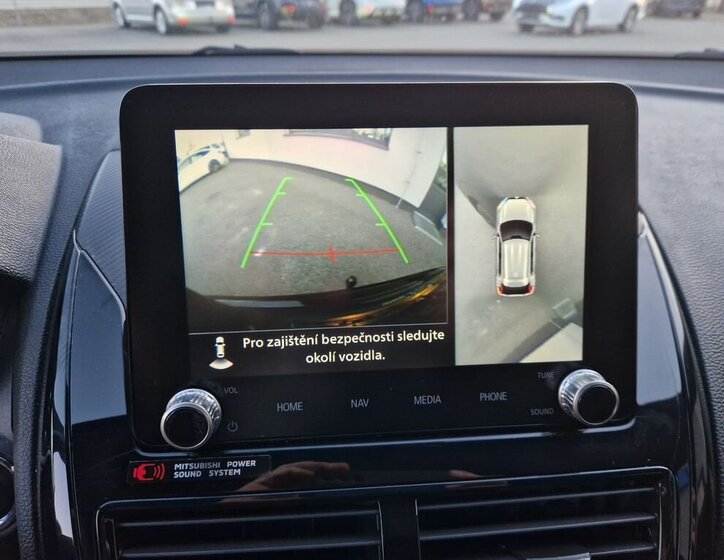 Mitsubishi Ostatní SUV / Terénní 2,4 l 138 kw