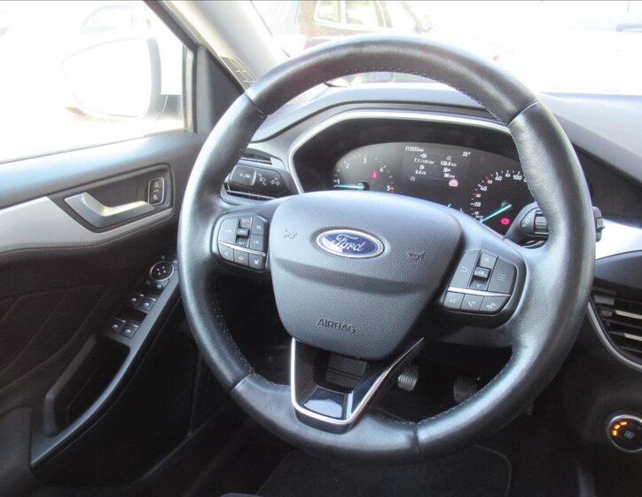 Ford Focus Kombi 1,5 l 70 kw