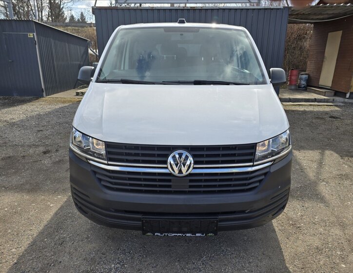 Volkswagen Transporter VAN / Minibus 2,0 l 810 kw