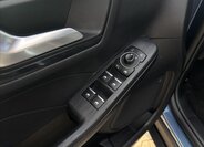 Ford Kuga SUV / Terénní 1,5 l 110 kw