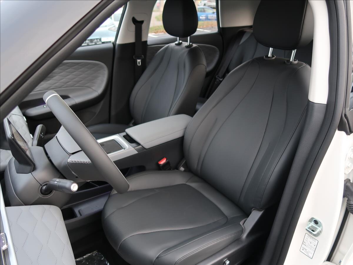 Dongfeng Box Hatchback 0,0 70 kw