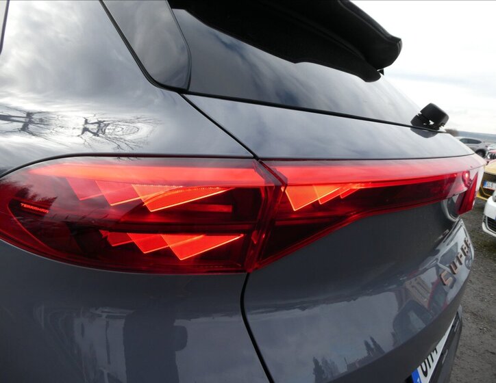 Cupra Terramar SUV 2,0 l 195 kw