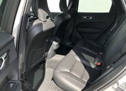 Volvo XC60 13