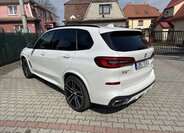 BMW X5 SUV / Terénní 3,0 l 195 kw