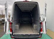 Mercedes-Benz Sprinter 5