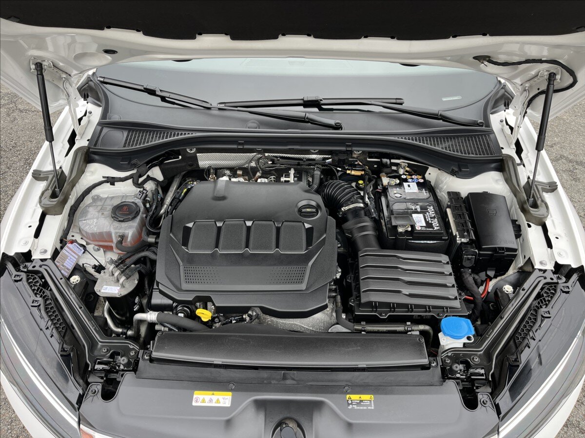 Škoda Superb Kombi 2,0 l 110 kw