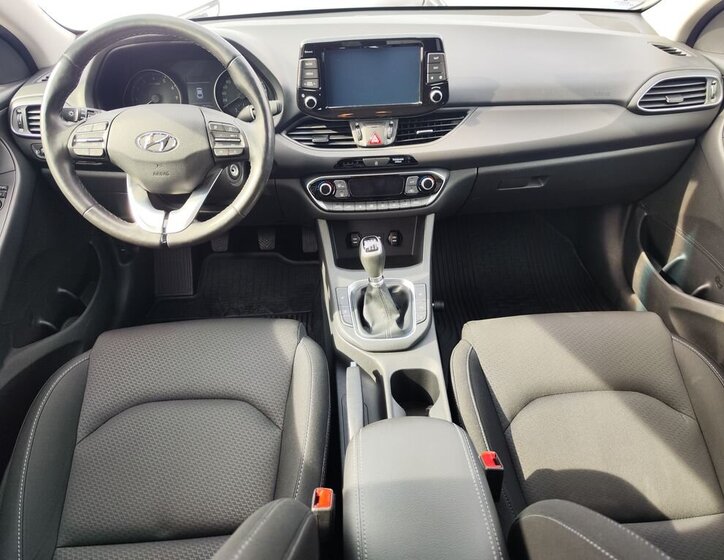 Hyundai i30 Liftback 1,4 l 103 kw