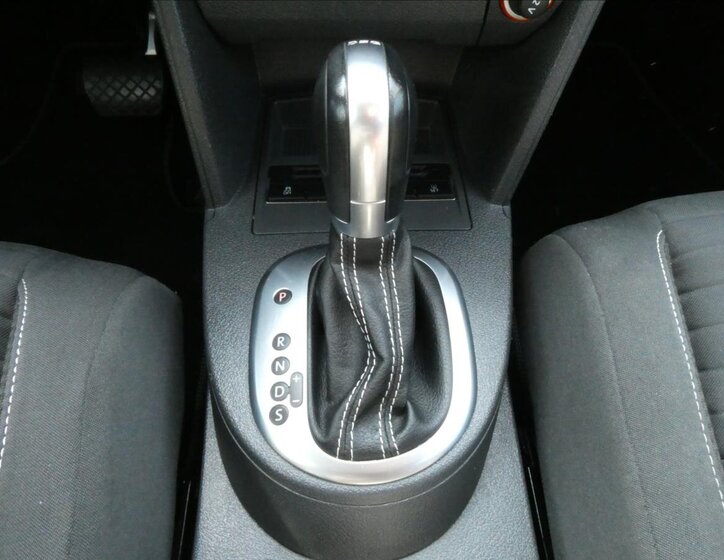 Volkswagen Touran MPV 1,4 l 103 kw