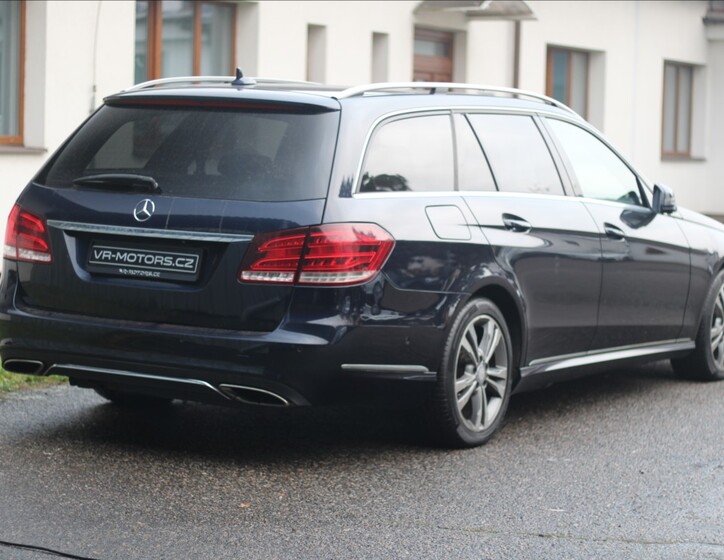 Mercedes-Benz Třídy E 4