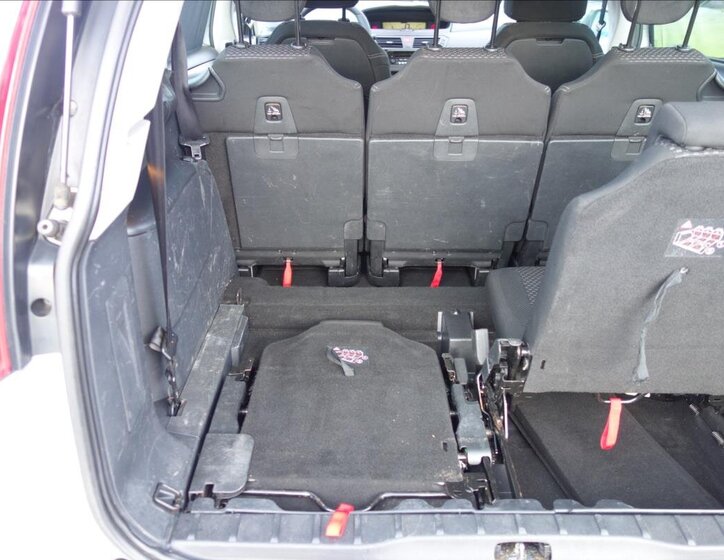 Citroën Grand C4 Picasso MPV 1,6 l 82 kw